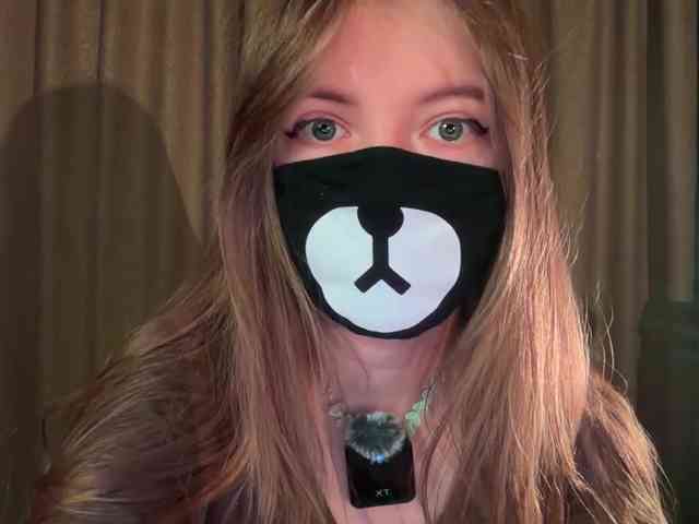 Tvoy_Medvezhenok webcam