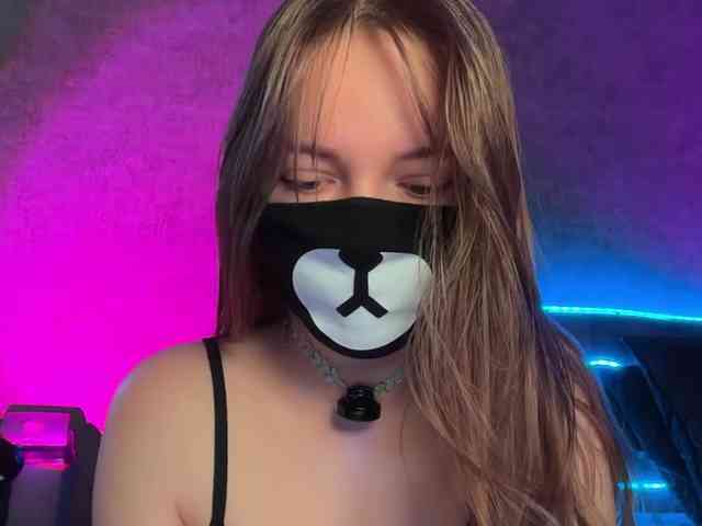 Tvoy_Medvezhenok webcam