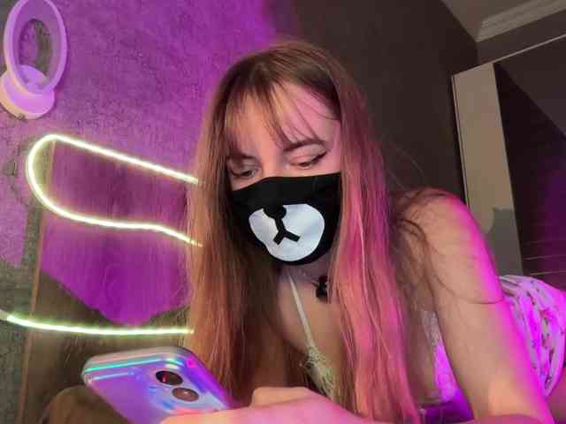 Tvoy_Medvezhenok webcam