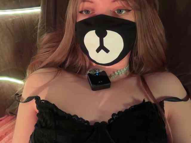 Tvoy_Medvezhenok webcam