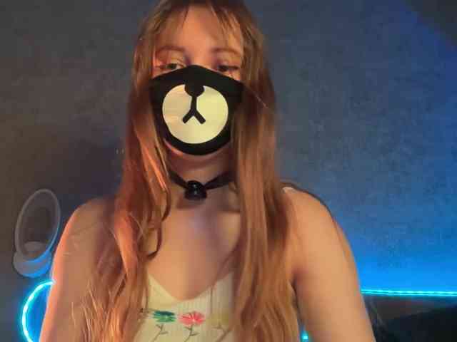 Tvoy_Medvezhenok webcam