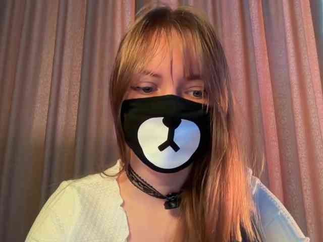 Tvoy_Medvezhenok webcam