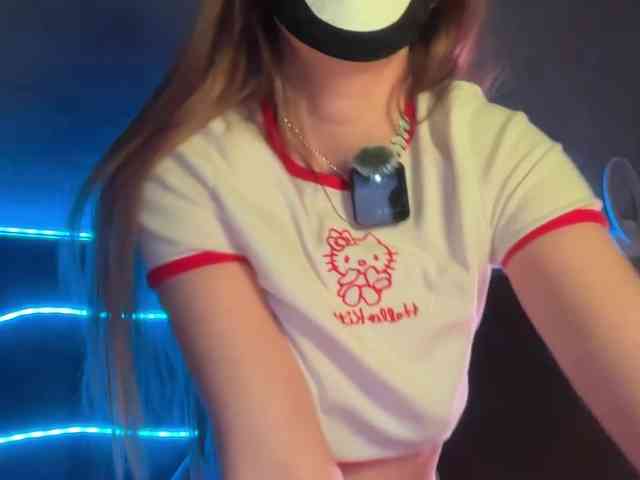 Tvoy_Medvezhenok webcam