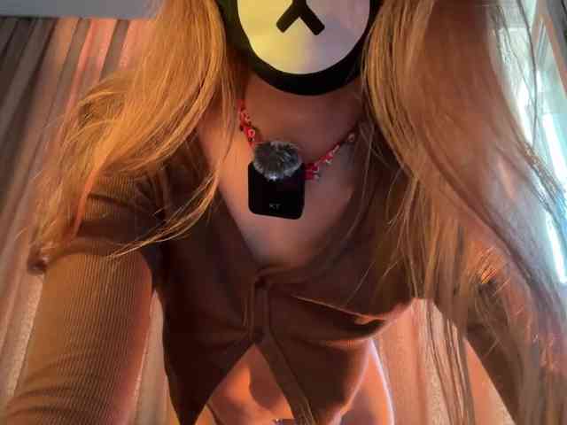 Tvoy_Medvezhenok webcam