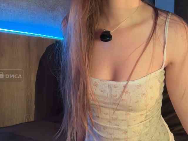 Tvoy_Medvezhenok webcam