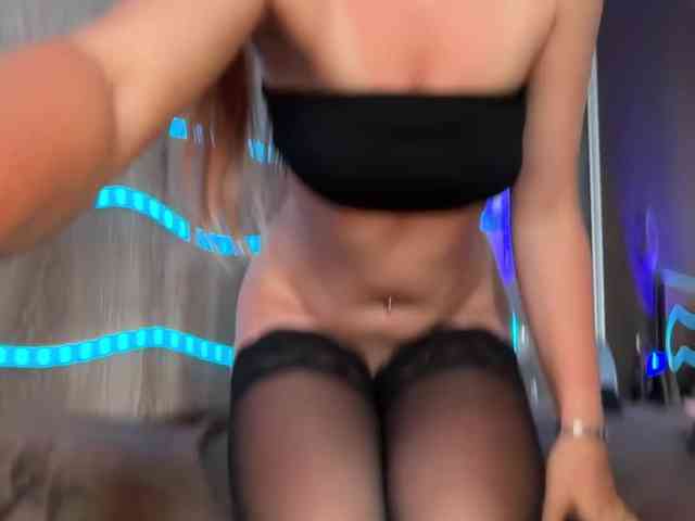 Tvoy_Medvezhenok webcam