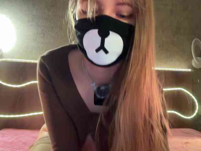 Tvoy_Medvezhenok webcam