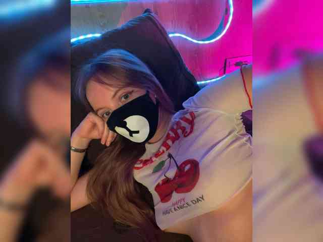 Tvoy_Medvezhenok webcam