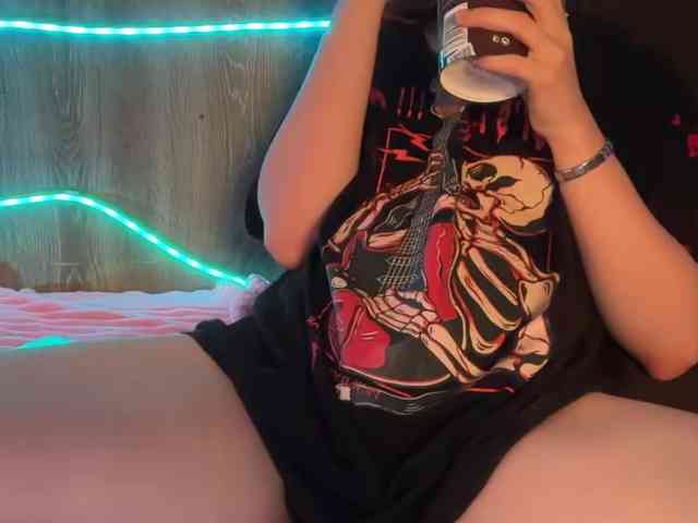 Tvoy_Medvezhenok webcam