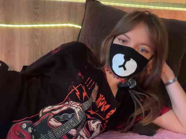 Tvoy_Medvezhenok webcam