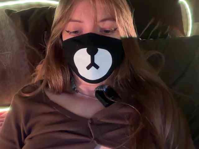 Tvoy_Medvezhenok webcam