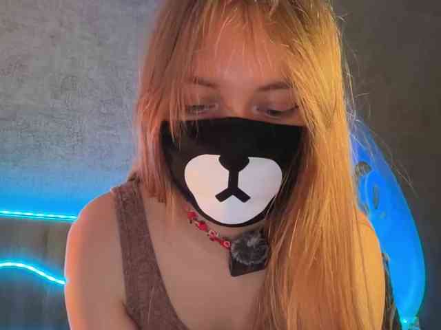 Tvoy_Medvezhenok webcam