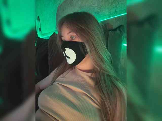 Tvoy_Medvezhenok webcam