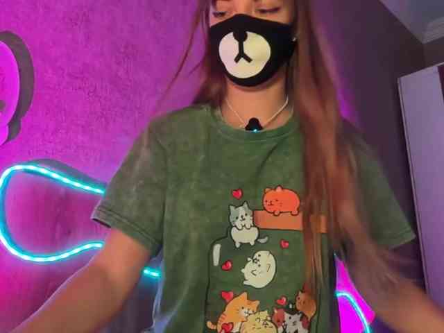 Tvoy_Medvezhenok webcam