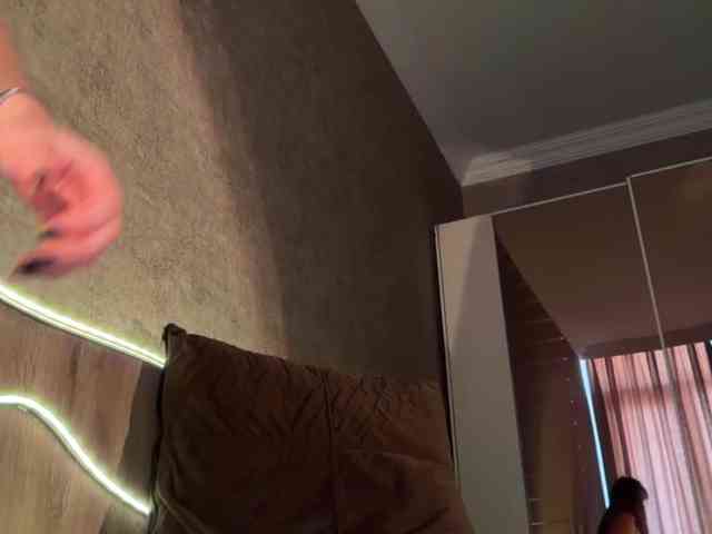 Tvoy_Medvezhenok webcam
