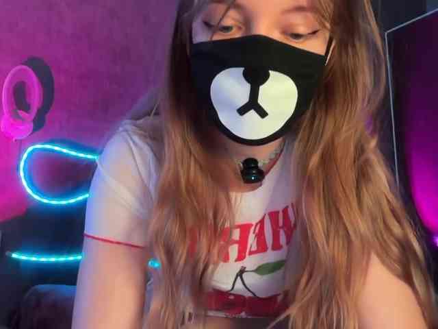 Tvoy_Medvezhenok webcam