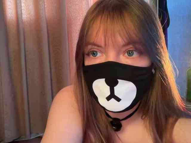 Tvoy_Medvezhenok webcam