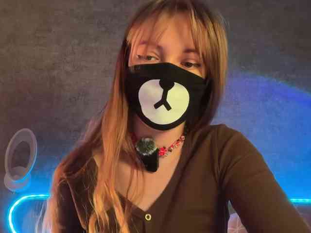 Tvoy_Medvezhenok webcam