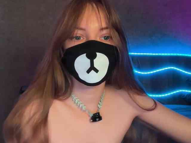 Tvoy_Medvezhenok webcam