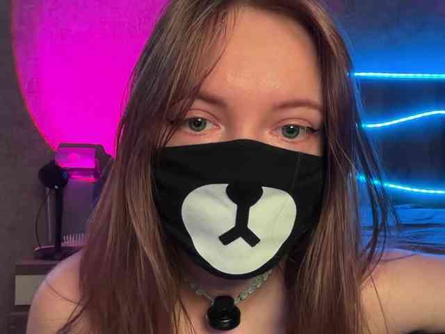 Tvoy_Medvezhenok webcam