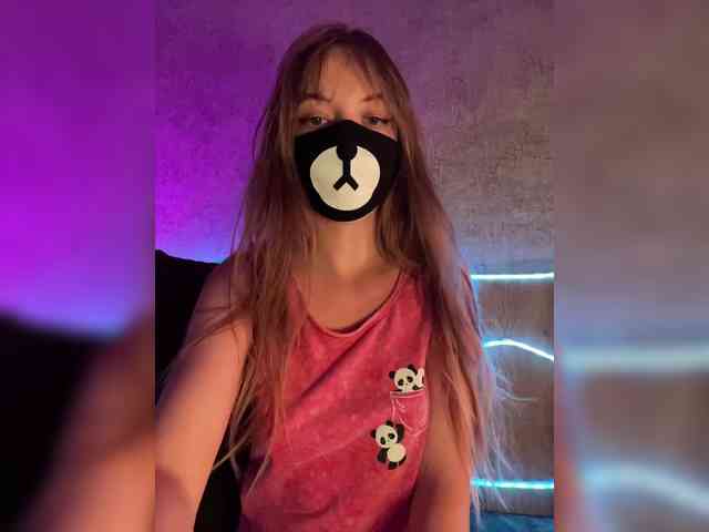 Tvoy_Medvezhenok webcam