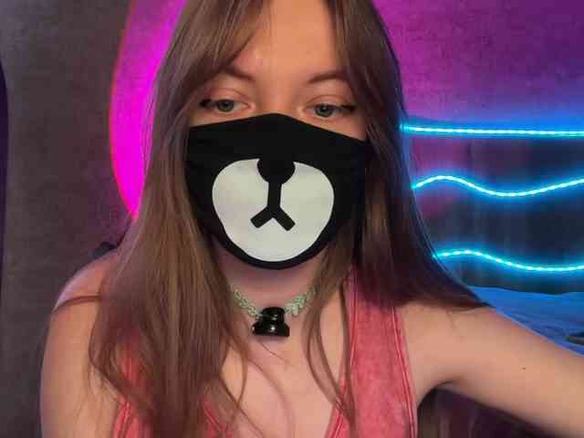 Tvoy_Medvezhenok webcam