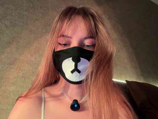 Tvoy_Medvezhenok webcam