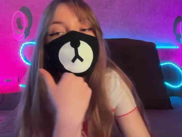Tvoy_Medvezhenok webcam