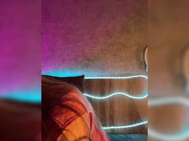 Tvoy_Medvezhenok webcam