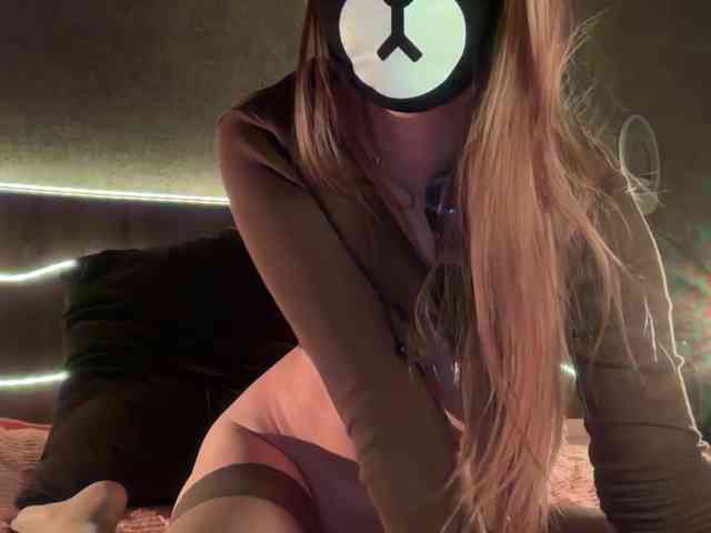 Tvoy_Medvezhenok webcam