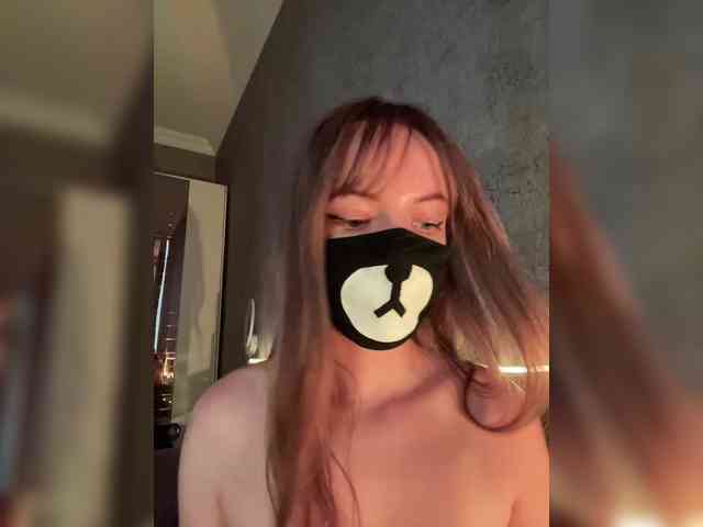 Tvoy_Medvezhenok webcam