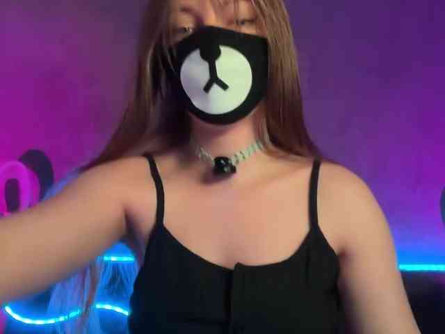 Tvoy_Medvezhenok webcam