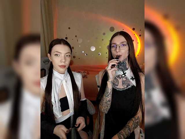 JUSTGIRLS live cam on BongaCams