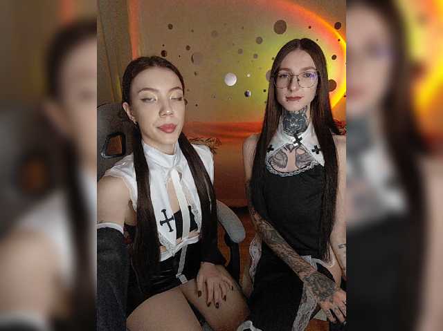 JUSTGIRLS