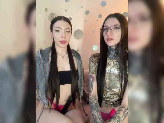 SIBERIANGIRLS webcam