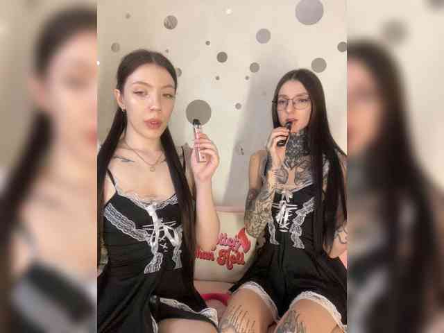 SIBERIANGIRLS webcam