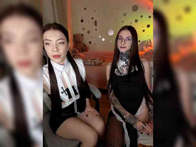 JUSTGIRLS