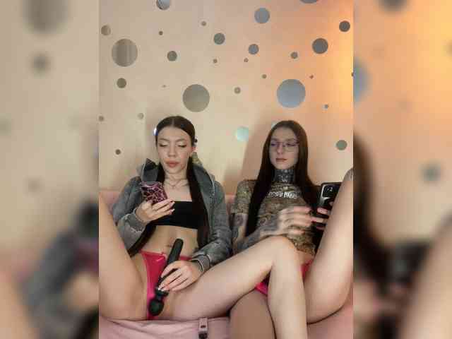 SIBERIANGIRLS webcam