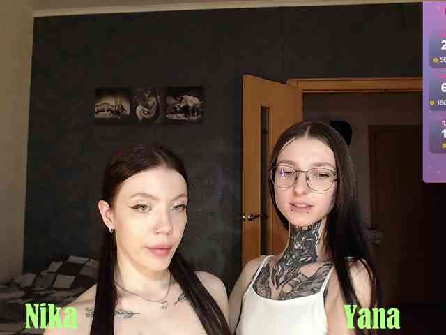 SIBERIANGIRLS webcam