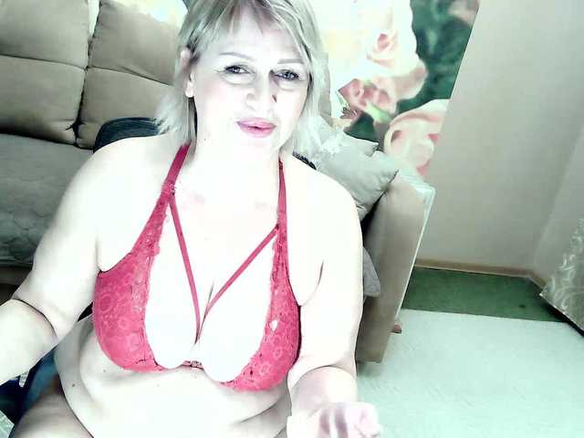 frau-martha live cam