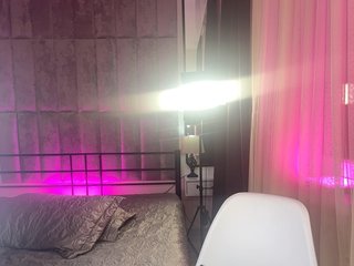 FreyaGreen Porn Show