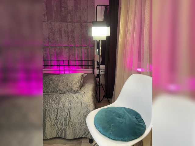 FreyaGreen live cam on BongaCams