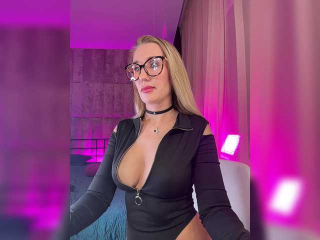  FreyaGreen chat room