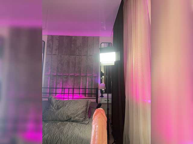 FreyaGreen live cam on BongaCams