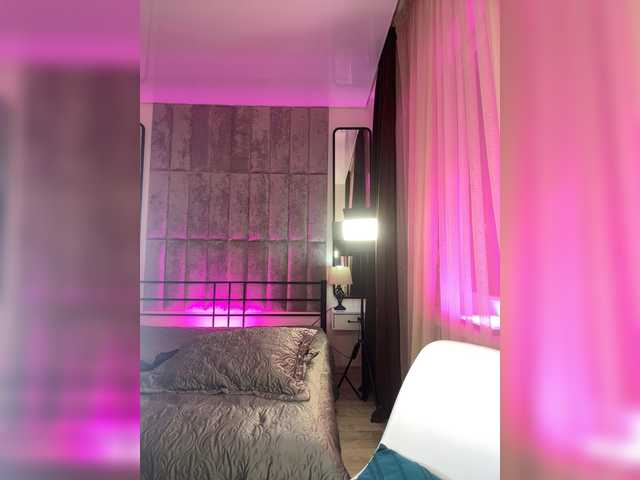 FreyaGreen live cam on BongaCams