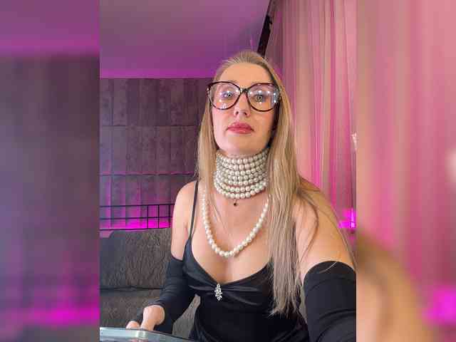FreyaGreen webcam
