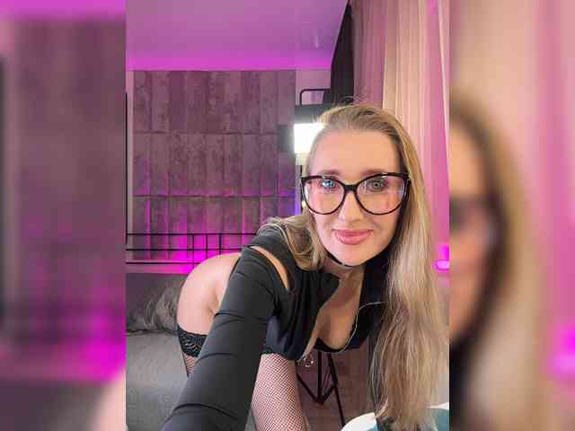 FreyaGreen webcam