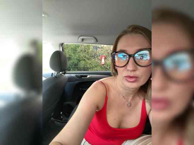 FreyaGreen webcam