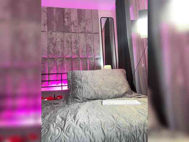 FreyaGreen webcam