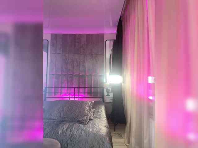 FreyaGreen webcam
